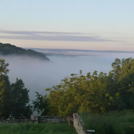 Jane Austen Retreat, Cleaning Included Holiday home Dun-sur-Meuse